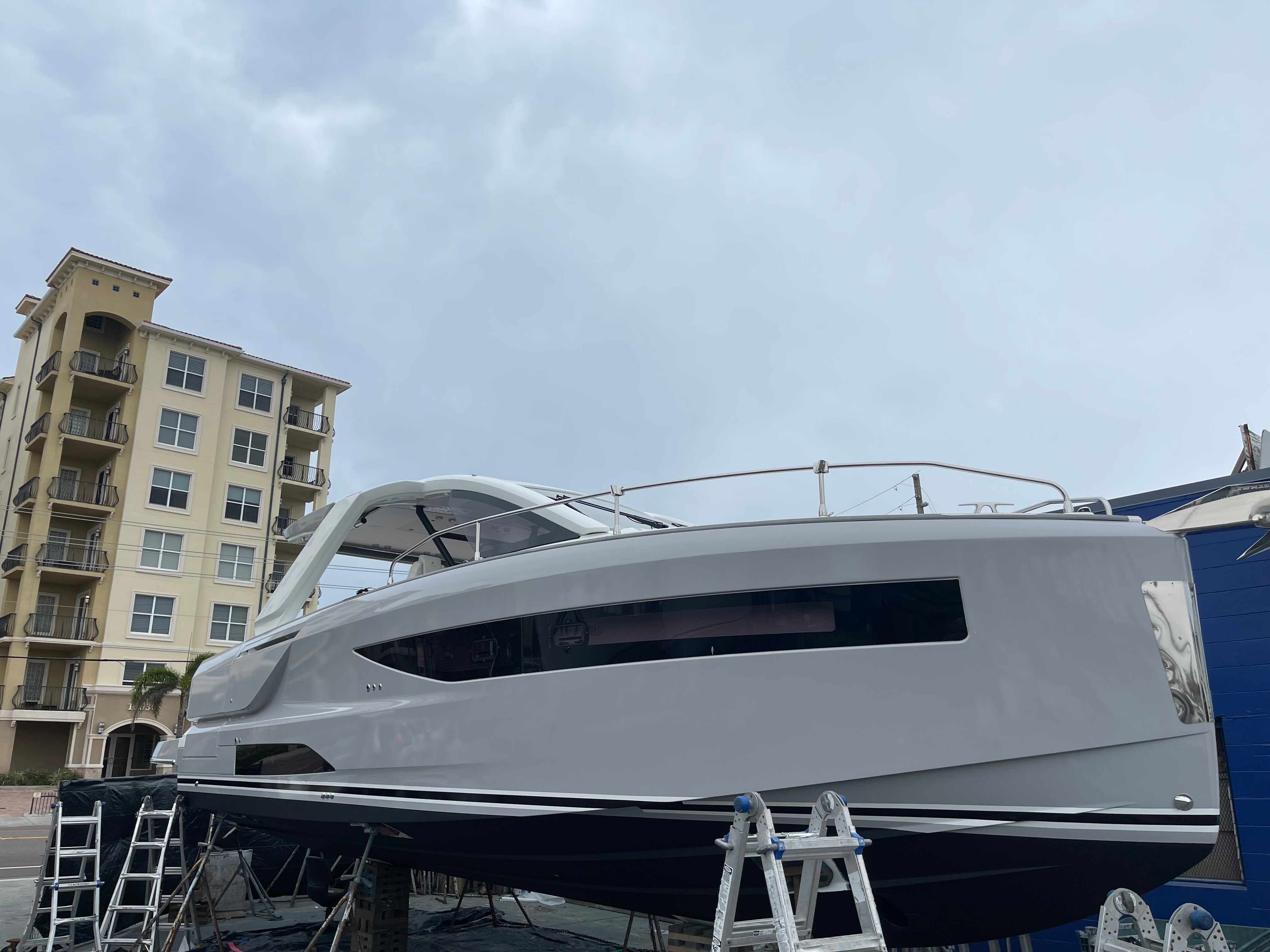 How Vinyl Wraps Can Enhance and Protect Your Boat: Colors, Protection, and Style