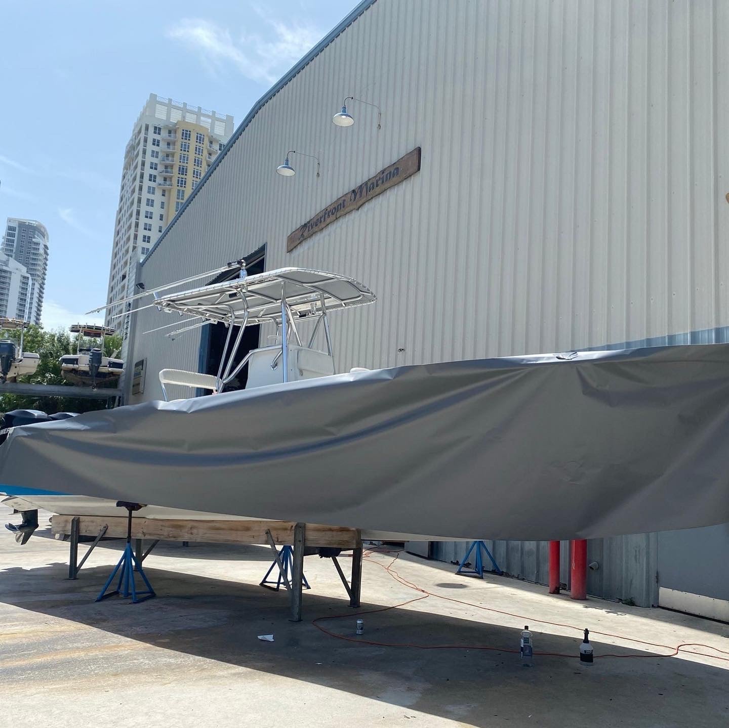 Vinyl Wraps for Yachts and Boats